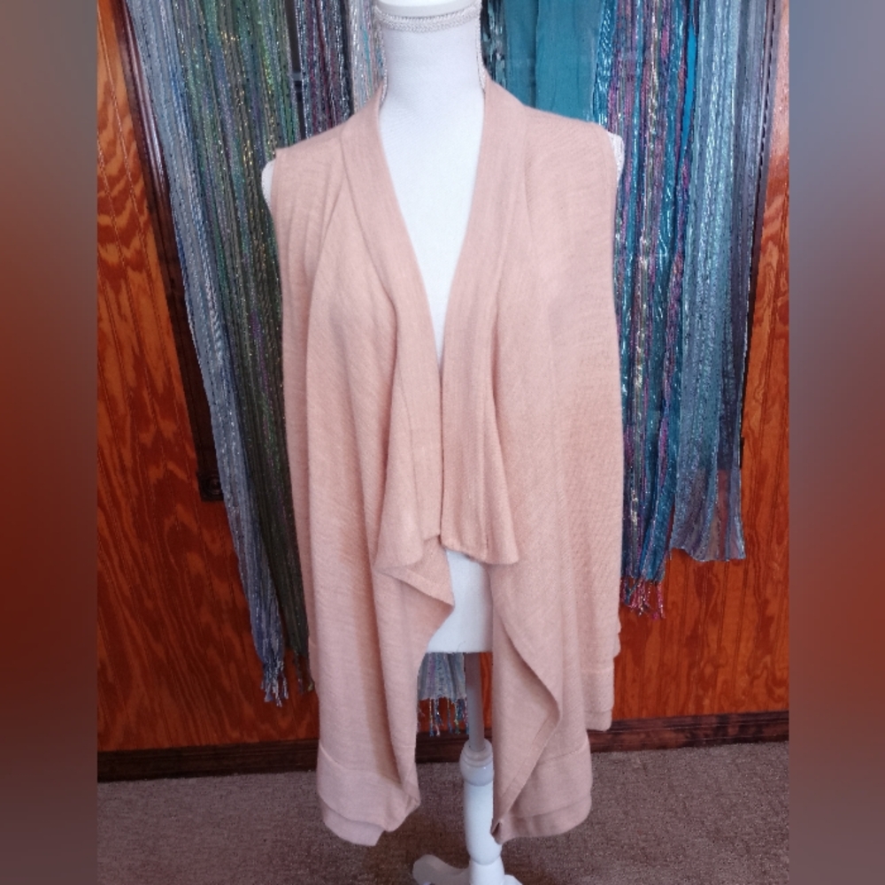 LYS Sleeveless Knit Sweater Shrug Vest Open